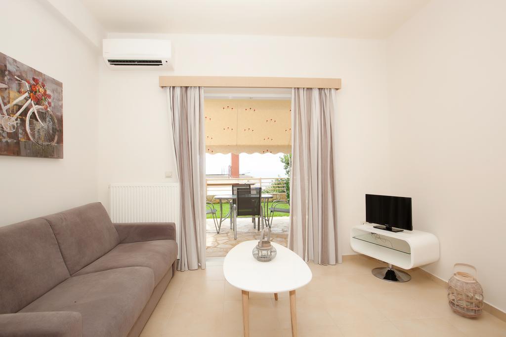Petra Thea Apartment กาลามาตา ภายนอก รูปภาพ