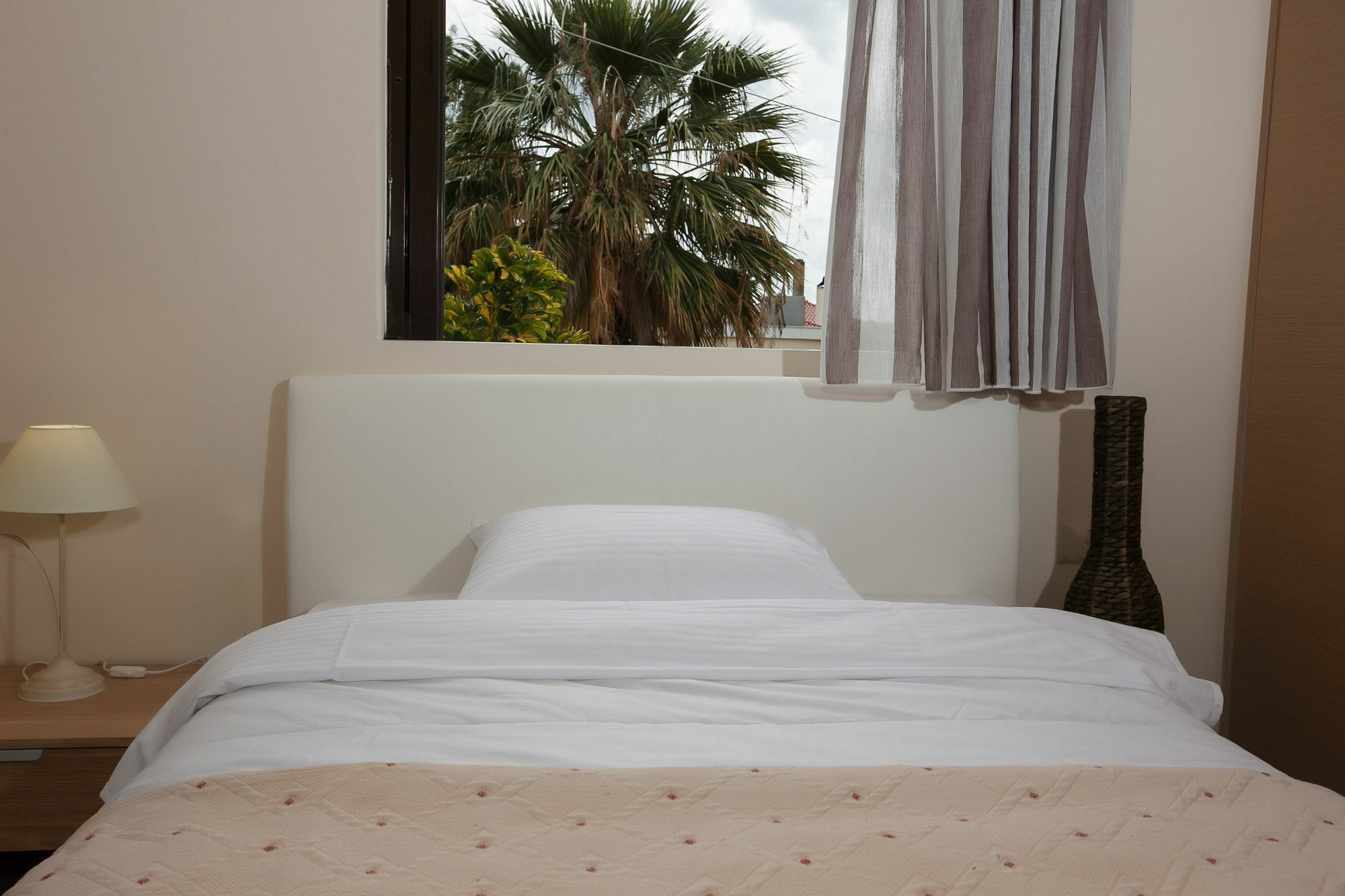 Petra Thea Apartment กาลามาตา ภายนอก รูปภาพ